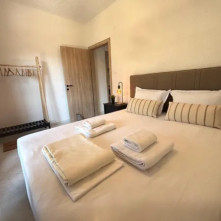 Elle Luxury بيت للعطل Skála Foúrkas